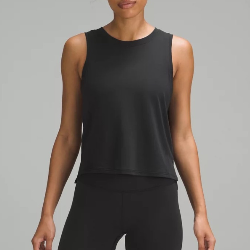 Lululemon Train to Be Tank